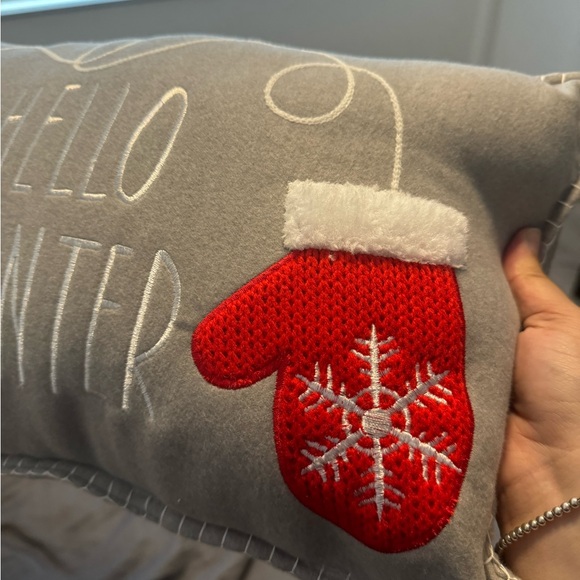 NWOT “Hello Winter” grey throw pillow with red mitten accents - Picture 7 of 7
